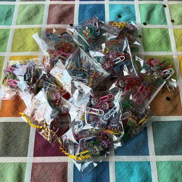 🖇️ Colorful LABUBU Paper Clips Set 🖇️ - Picture 4 of 16